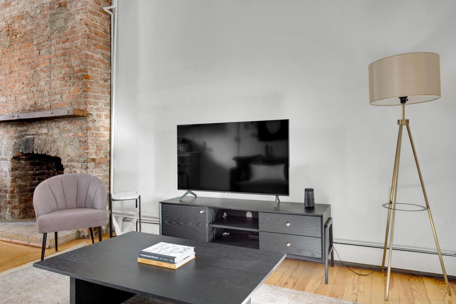 Williamsburg 2br W Wd Private Deck Nr Ferry Nyc-707 * New York